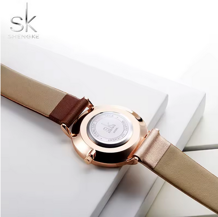 Shengke Damen Quarzuhr – Lederarmband, 3 ATM
